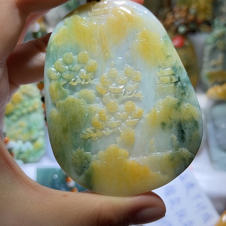 吊坠(不含链)未镶嵌翡翠