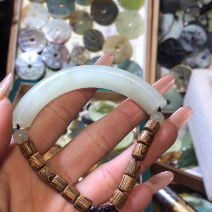 岫玉岫玉手链未镶嵌