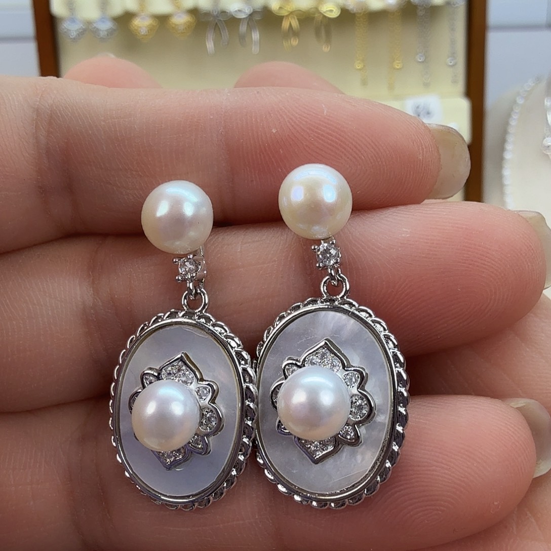 未镶嵌耳饰淡水珍珠