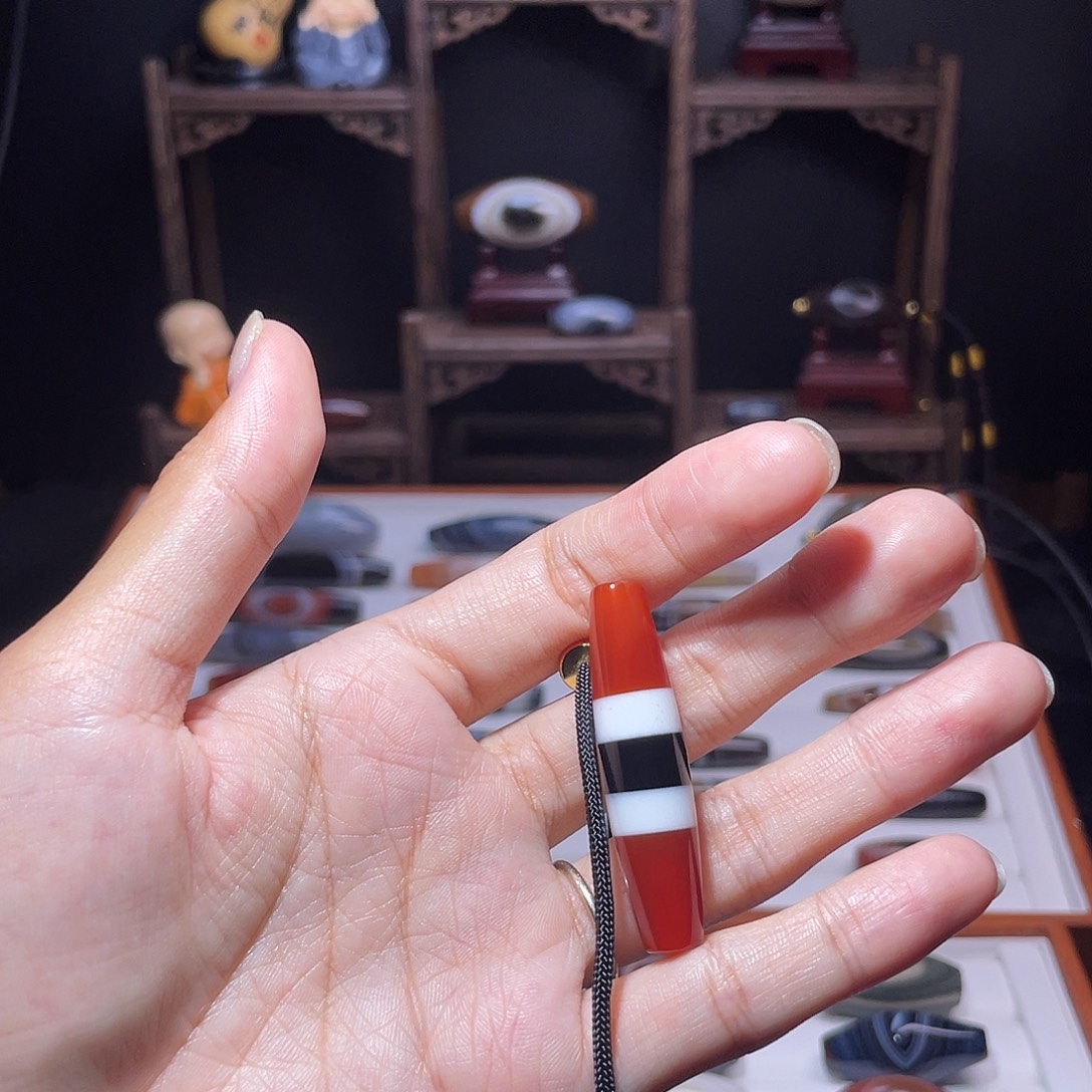 典***祎玛瑙/玉髓未镶嵌吊坠(赠链)