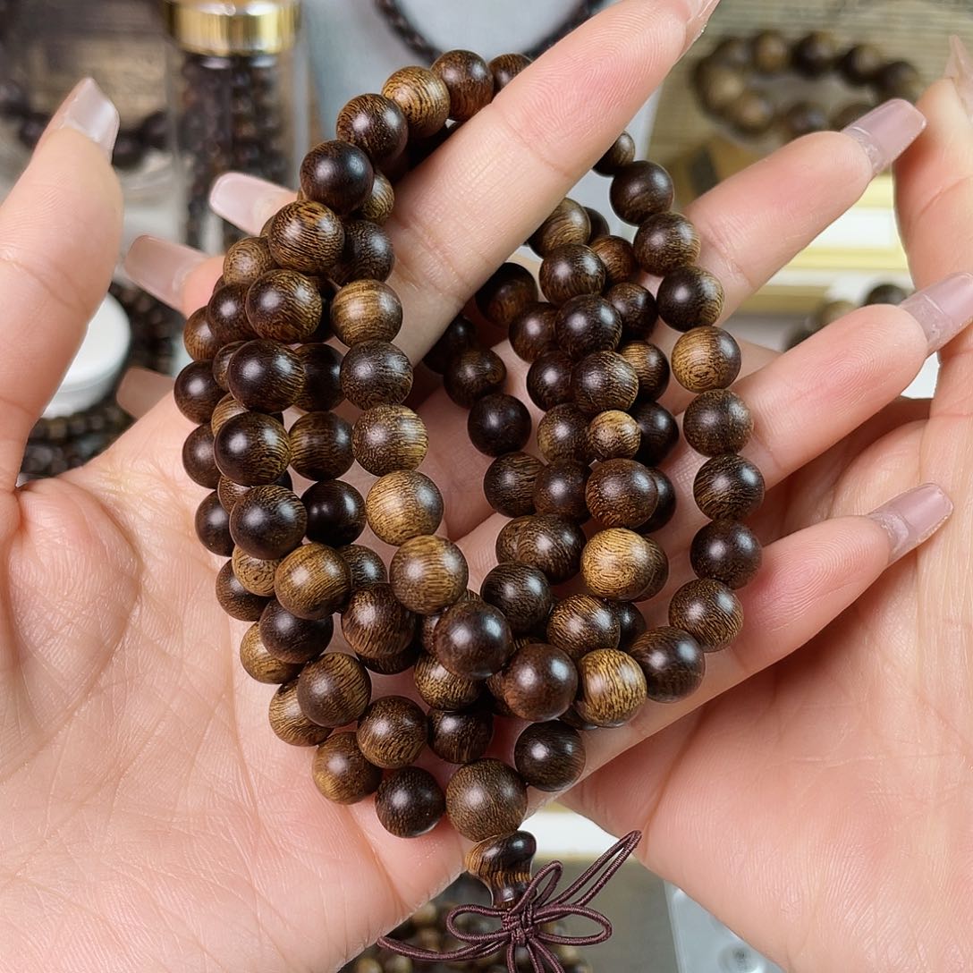 沉香手串玲****活越南芽庄老白棋玉化老料满瘤疤水波0.8