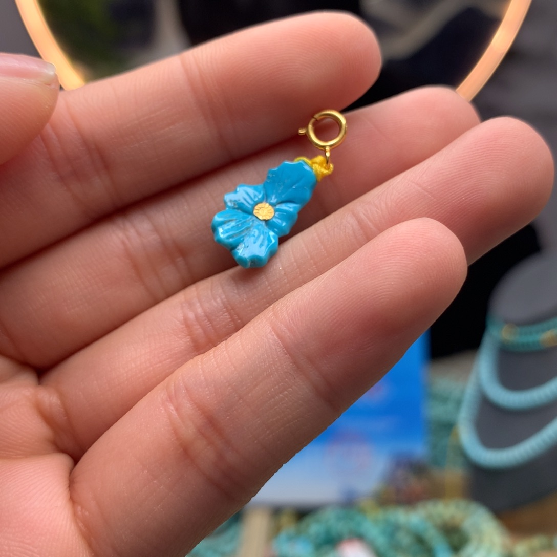 绿松石挂件未镶嵌