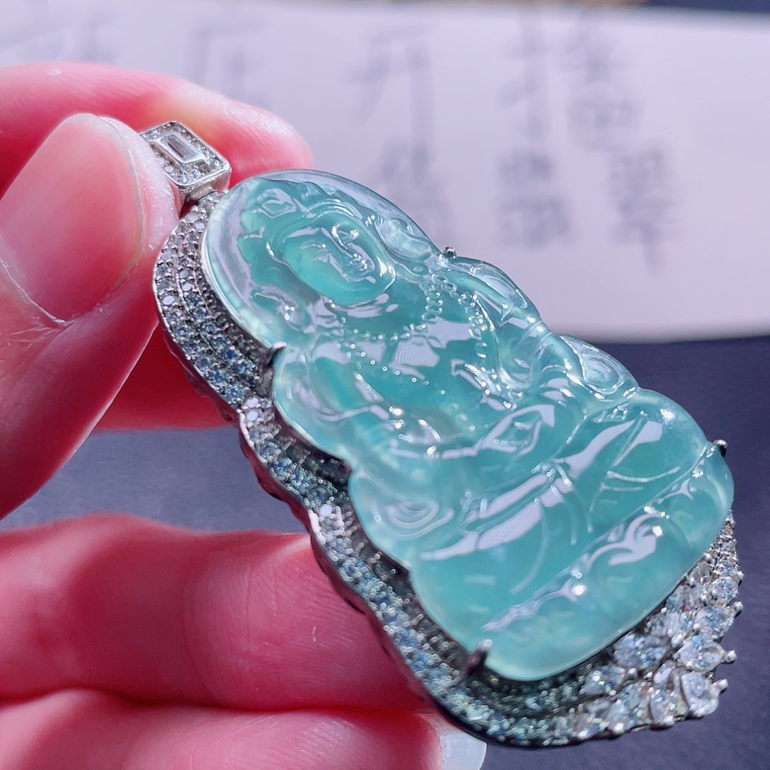 翡翠颈饰未镶嵌9999999999