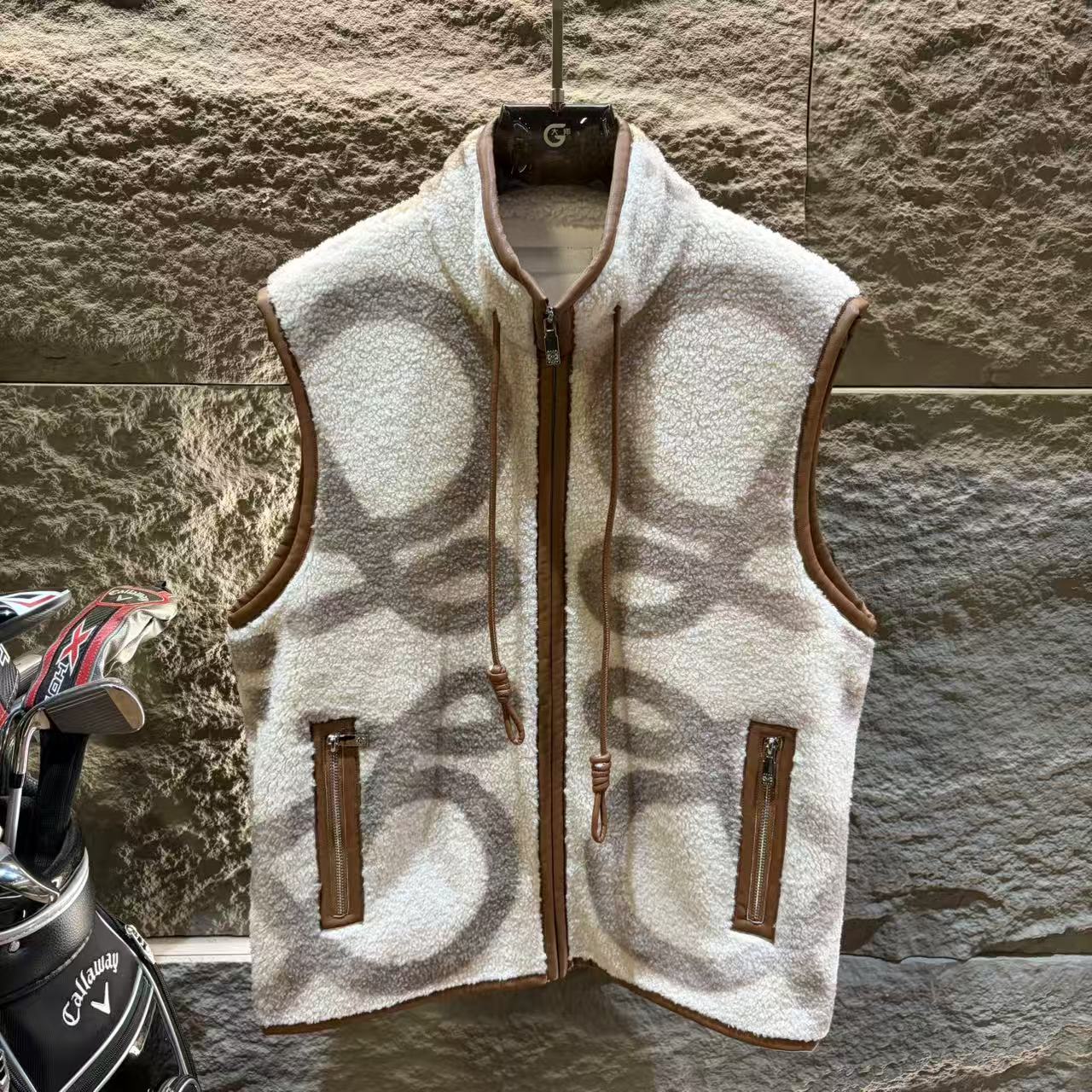 25//ss新款上新富人穿搭明星同款马甲   双182