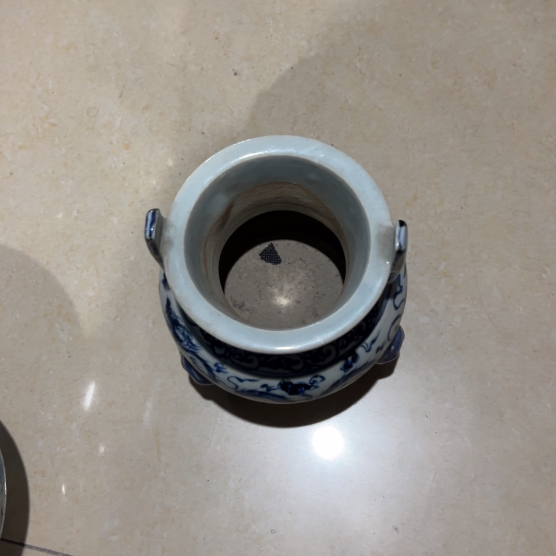 瓷片龙凤呈祥瓷器