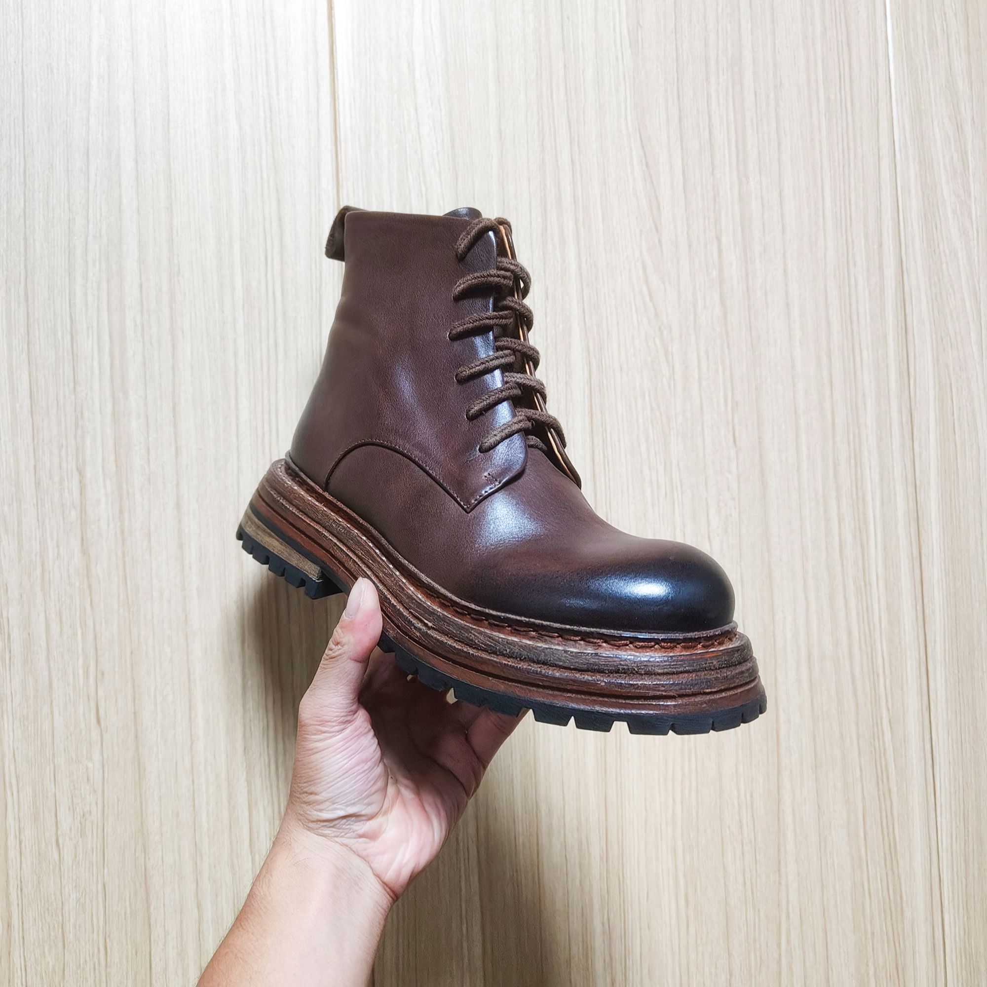 清货 水洗马皮复古厚底真皮马丁靴