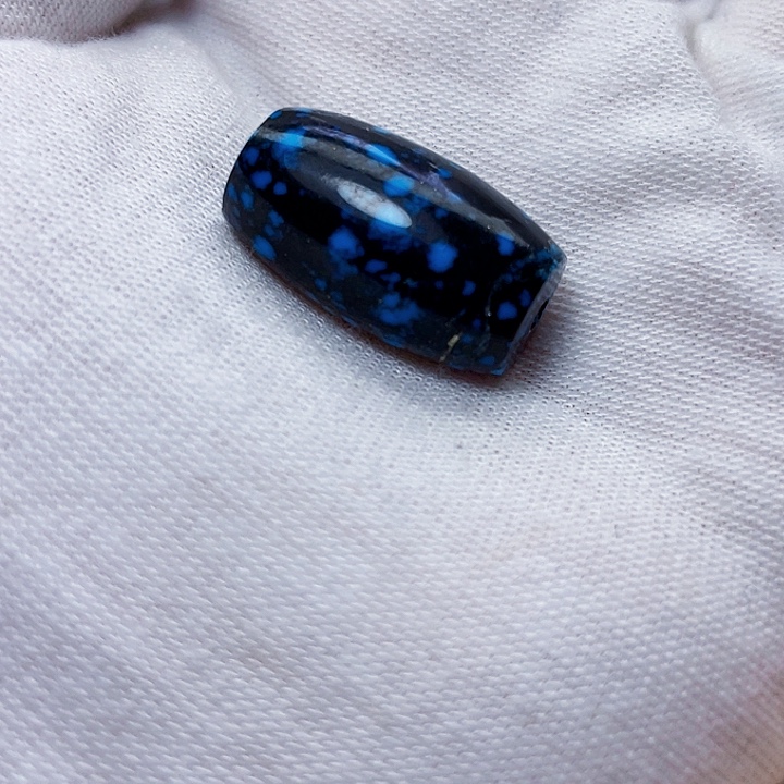 绿松石未镶嵌饰品