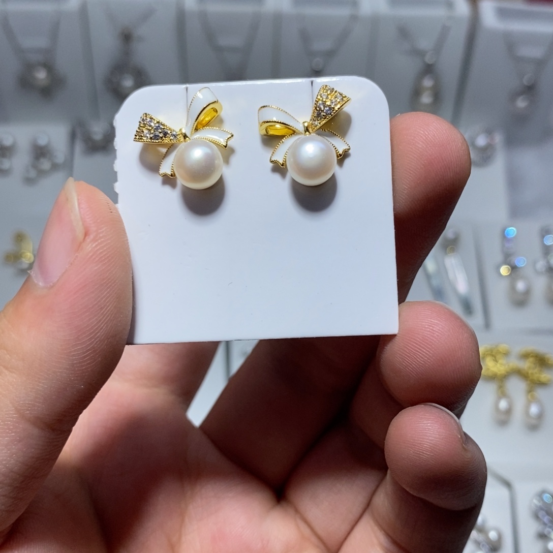 耳饰未镶嵌淡水珍珠