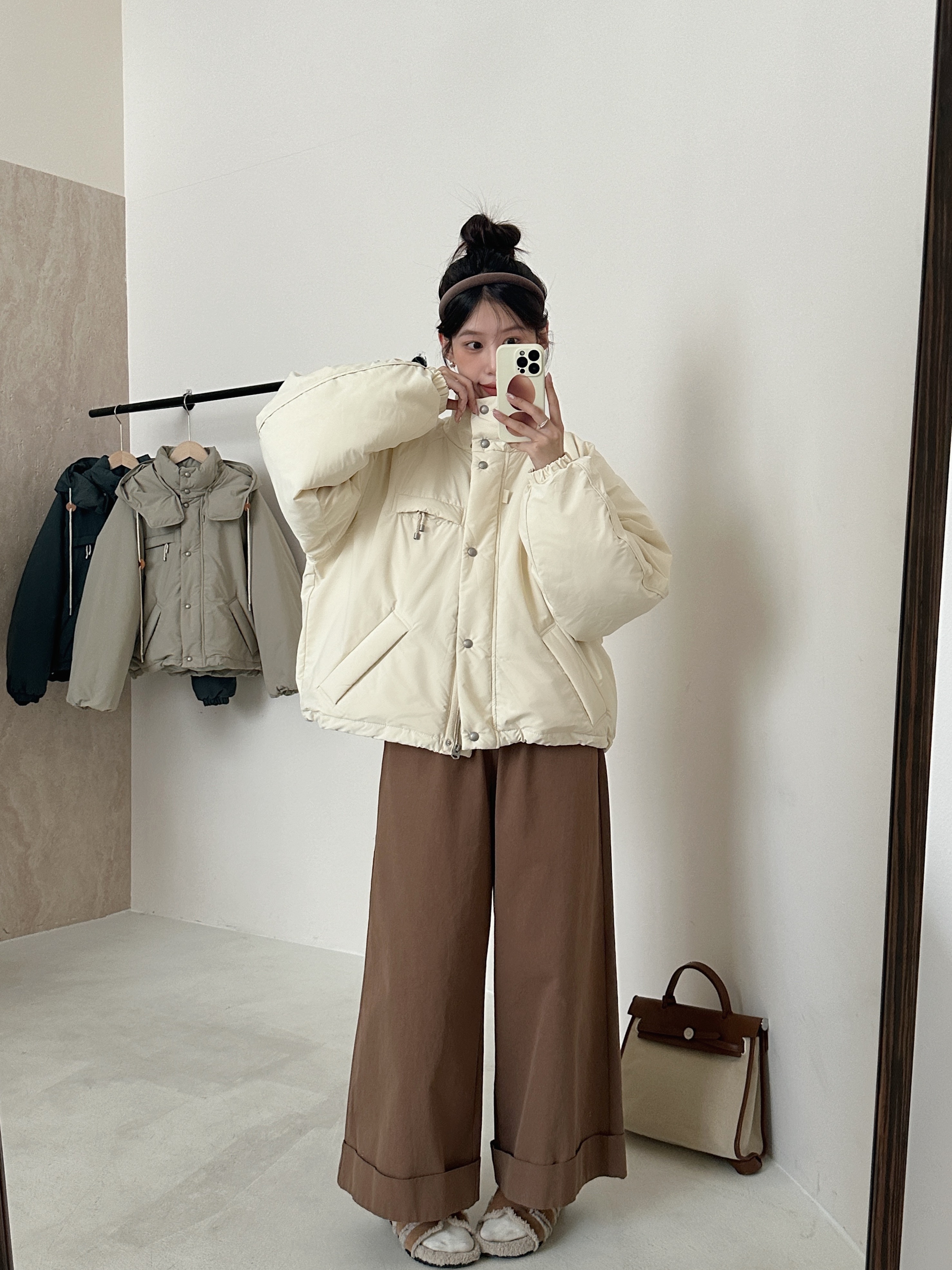 韩国保暖羽绒服帽子可脱卸女冬季加厚爆款高品质短款潮流休闲日系