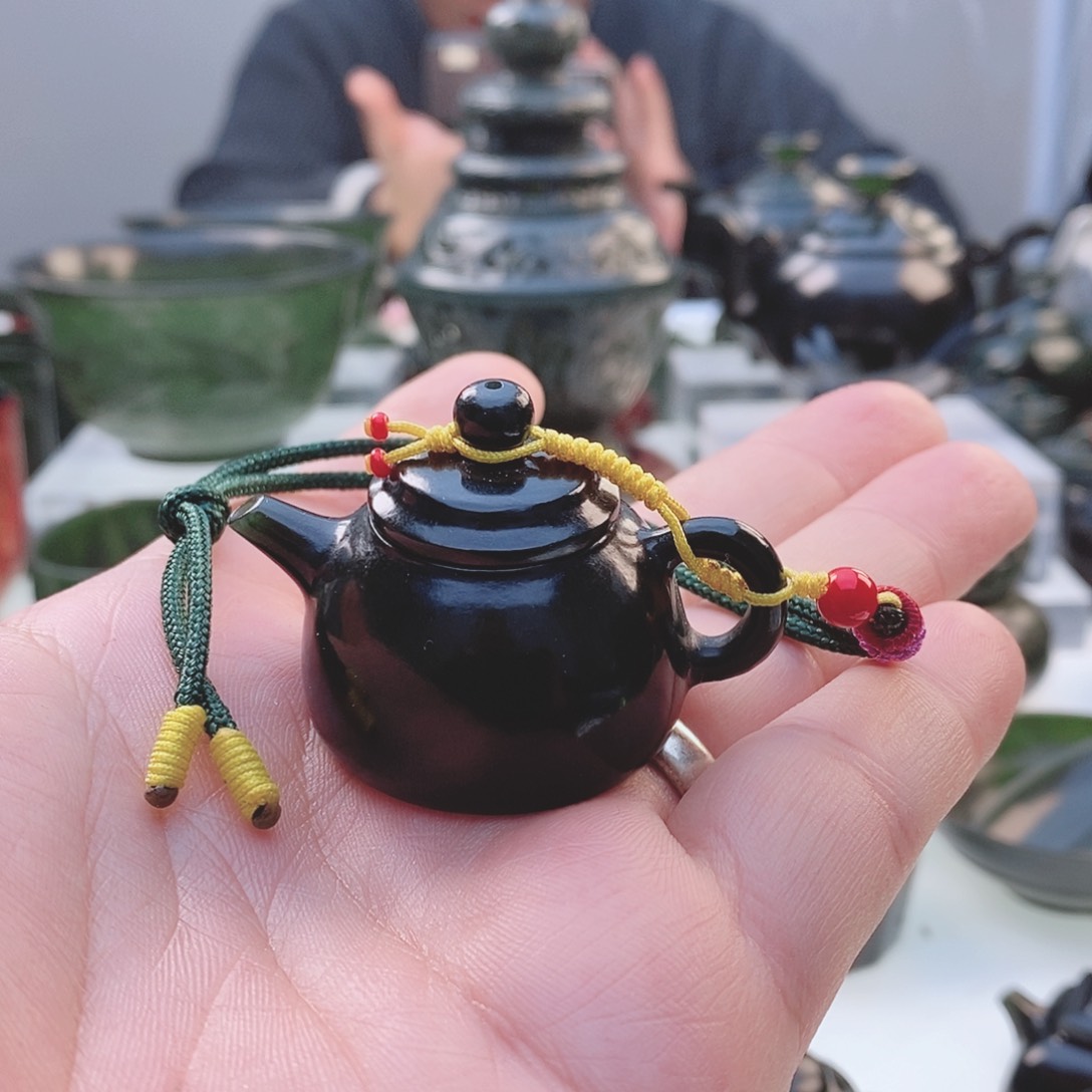 和田玉（青玉）把件未镶嵌郑*