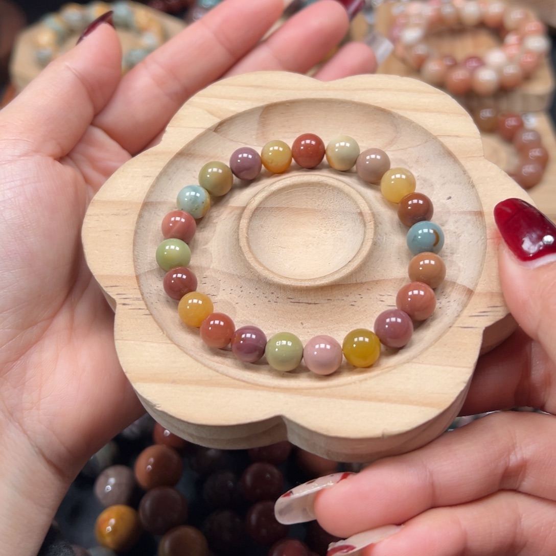 森***焱石英质玉未镶嵌手链36