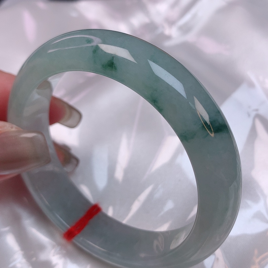 翡翠手镯未镶嵌52 翡翠手镯