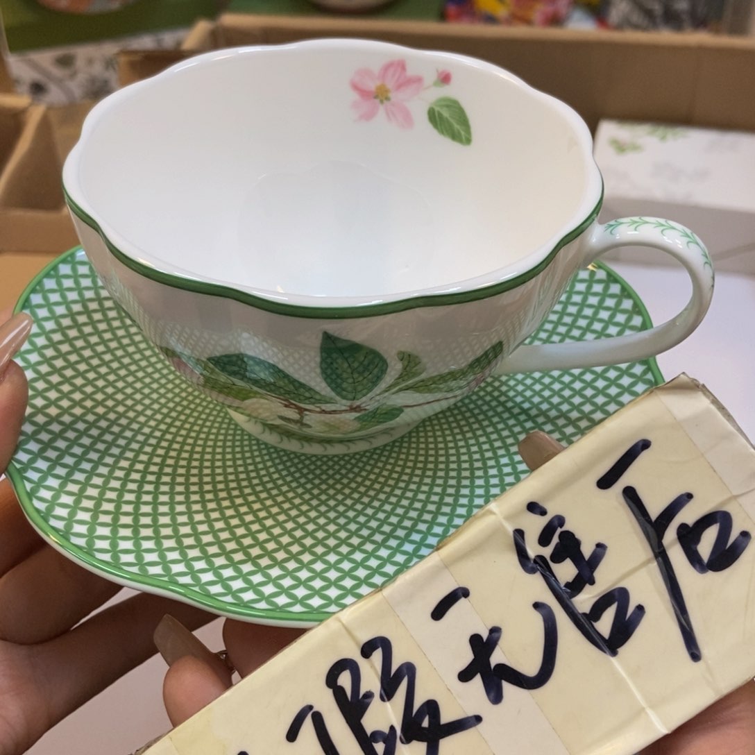 瓷两单包邮……………………