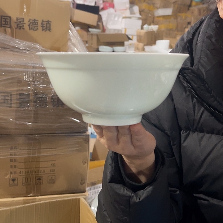 瓷片玉泥青瓷6.5英寸双线条面碗1个，包邮