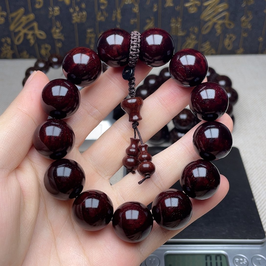 檀香紫檀（小叶紫檀）1.8 13颗 高油密水波纹金星