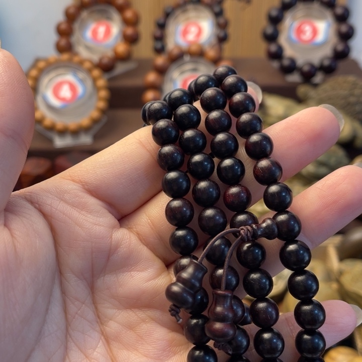 檀香紫檀（小叶紫檀）咩*羊