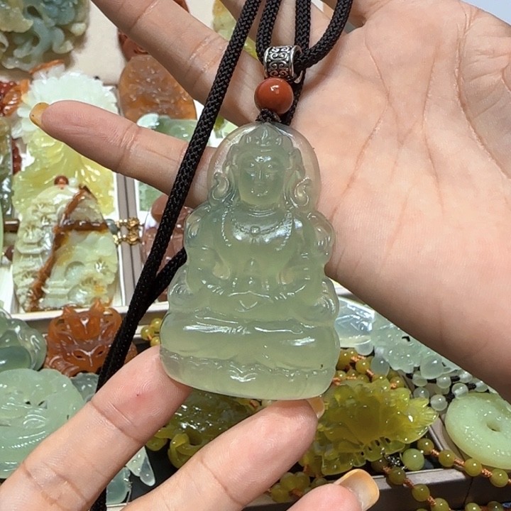 蛇纹石玉未镶嵌吊坠