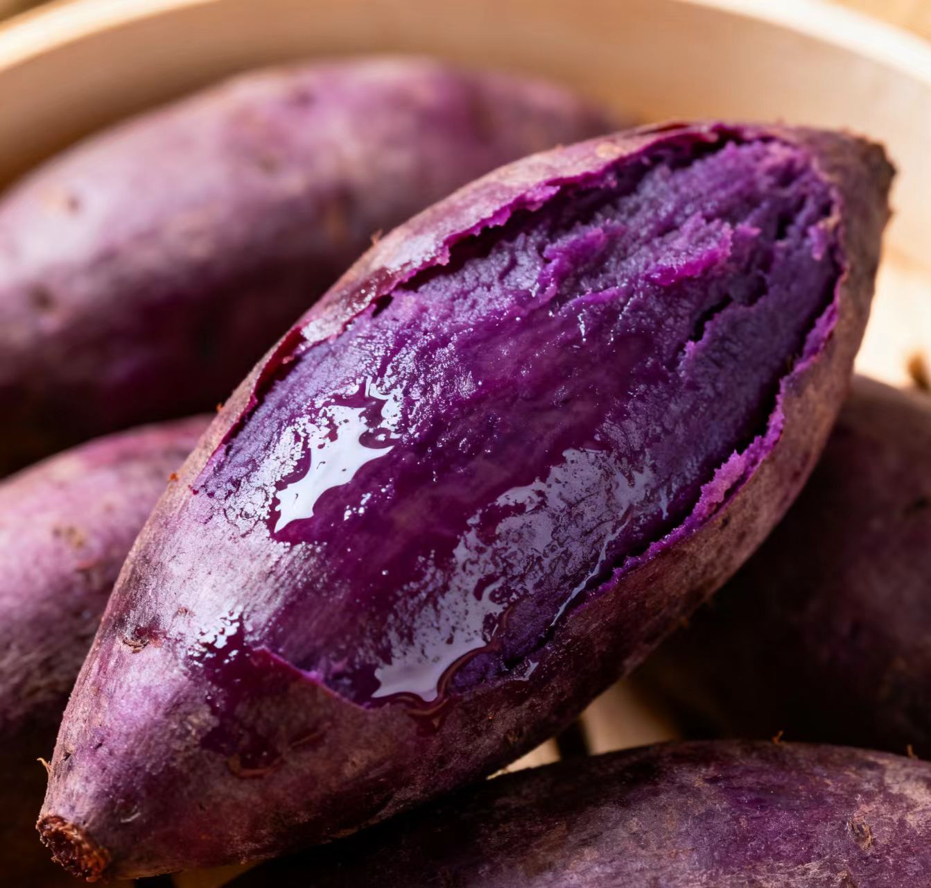 新鲜沙地现挖紫薯香甜粉糯的紫薯地瓜