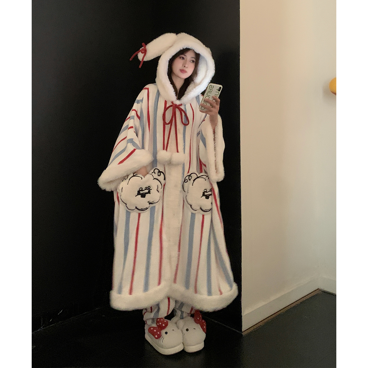 超柔软法兰绒睡袍斗篷套装女冬季加厚加绒宽松条纹印花睡衣家居服