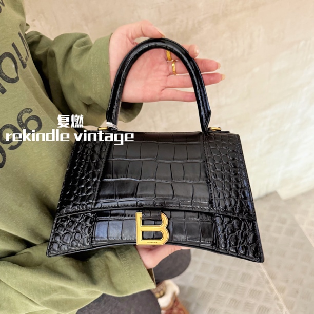 95新 Balenciaga/巴黎世家 复燃精选/黑金鳄压沙漏S码斜挎包