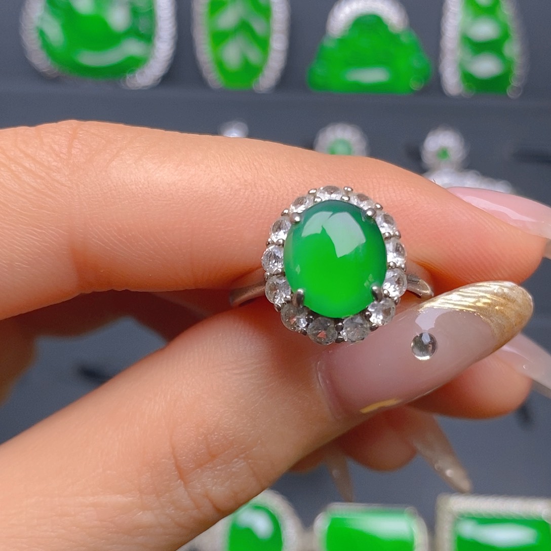 银S925镶嵌戒指翡翠