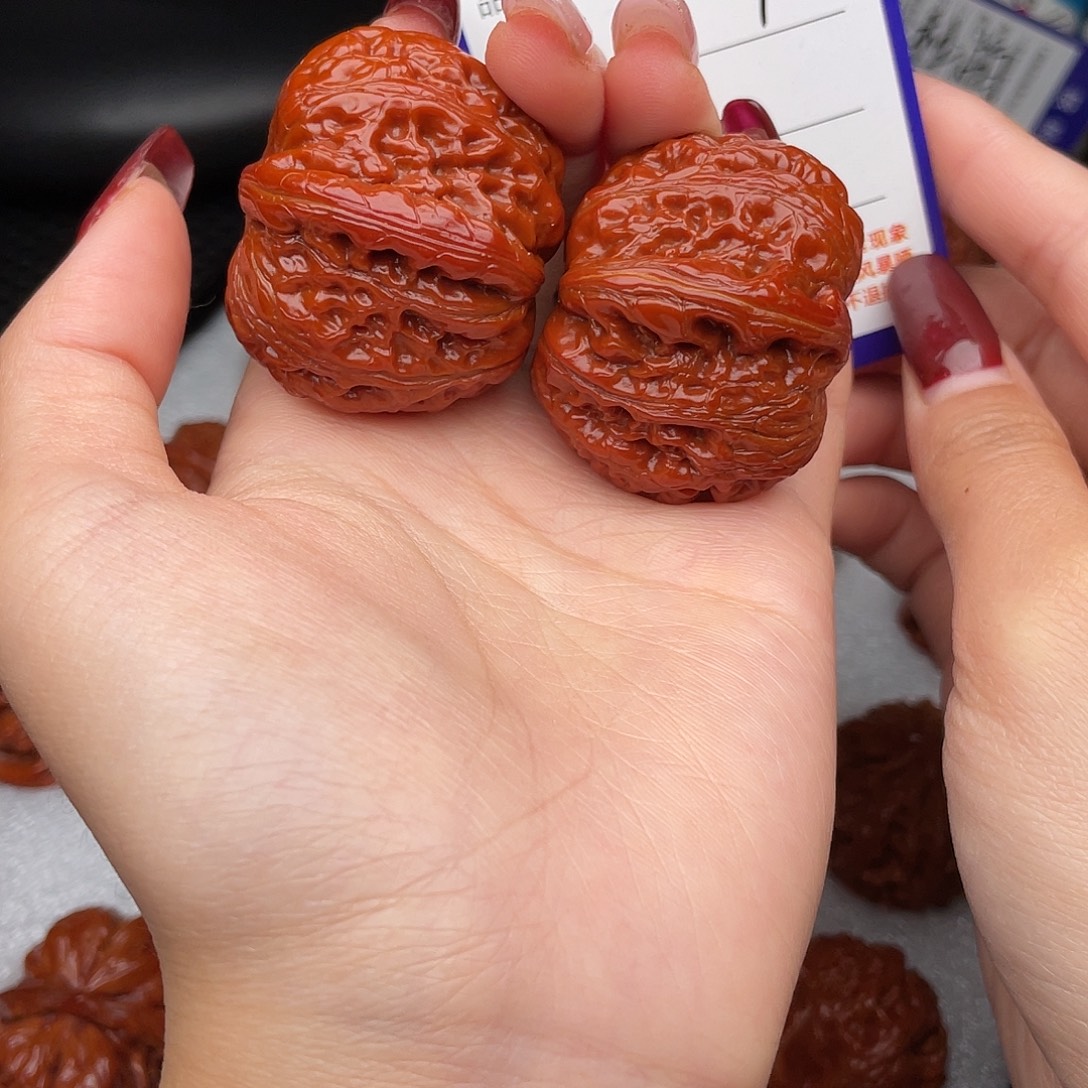 桃核吊坠40元宝126