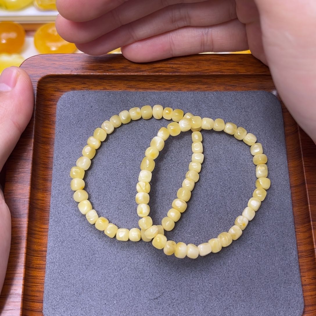 琥珀颈饰未镶嵌蜜蜡手串