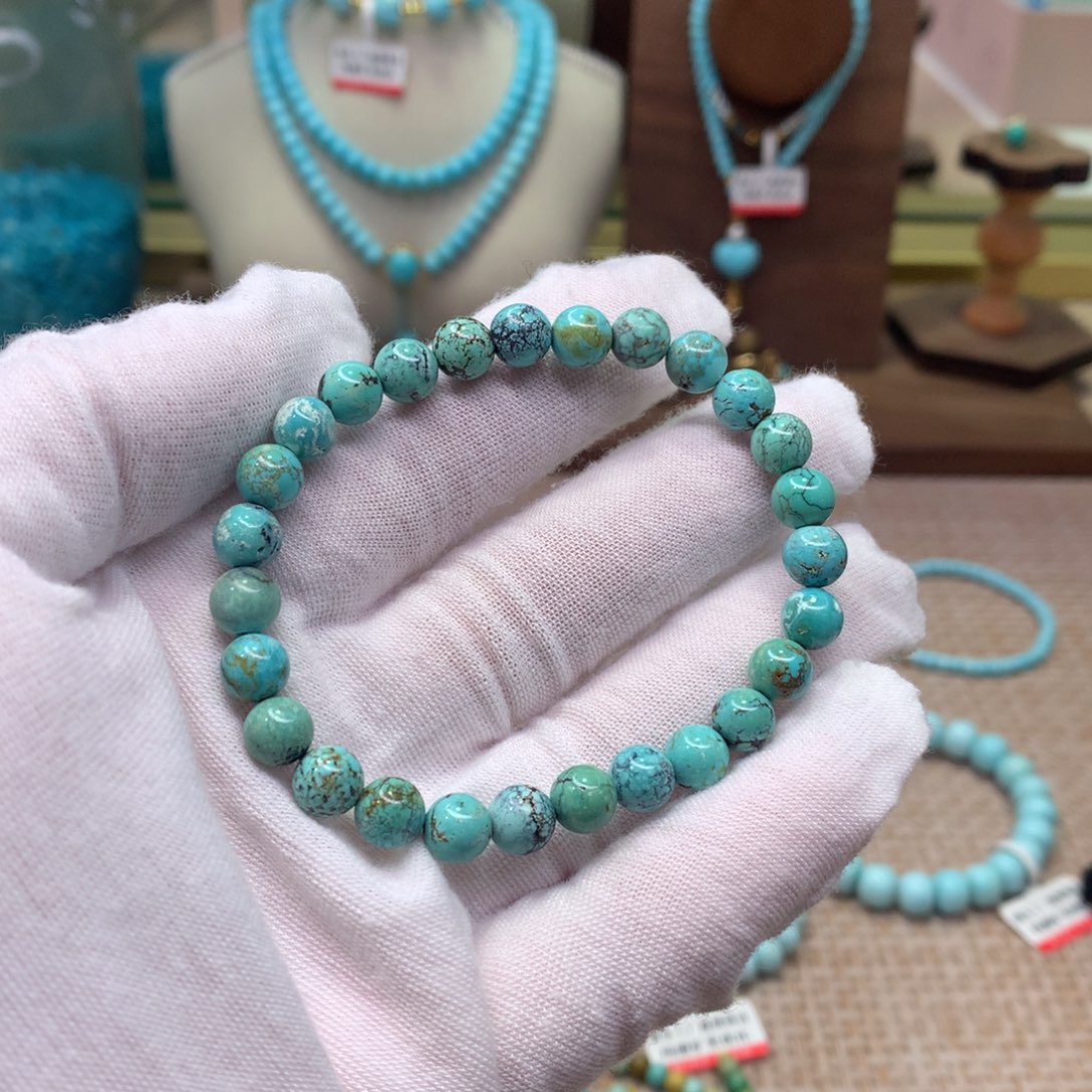 绿松石配饰未镶嵌