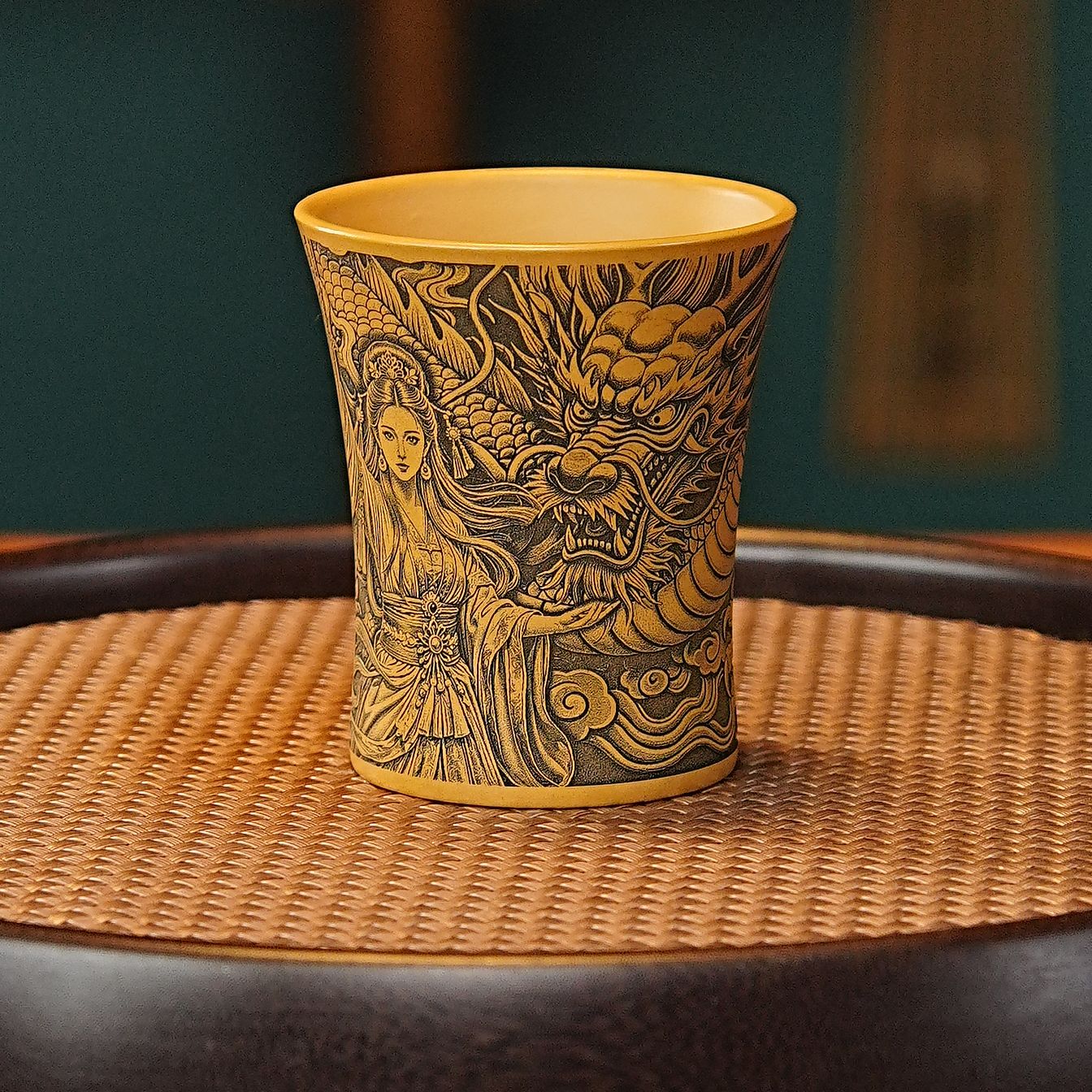 宜兴全手工紫砂茶具 原矿段泥泥料刻绘龙姬灵秀主人杯品茗杯