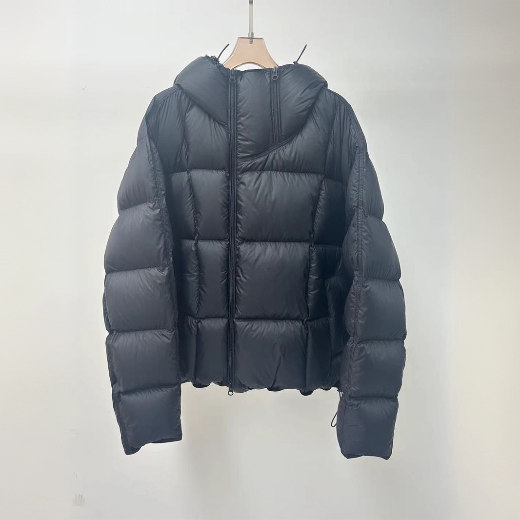 DONGDONGZHOU东东周 秋冬新品D0227牌鹅绒服