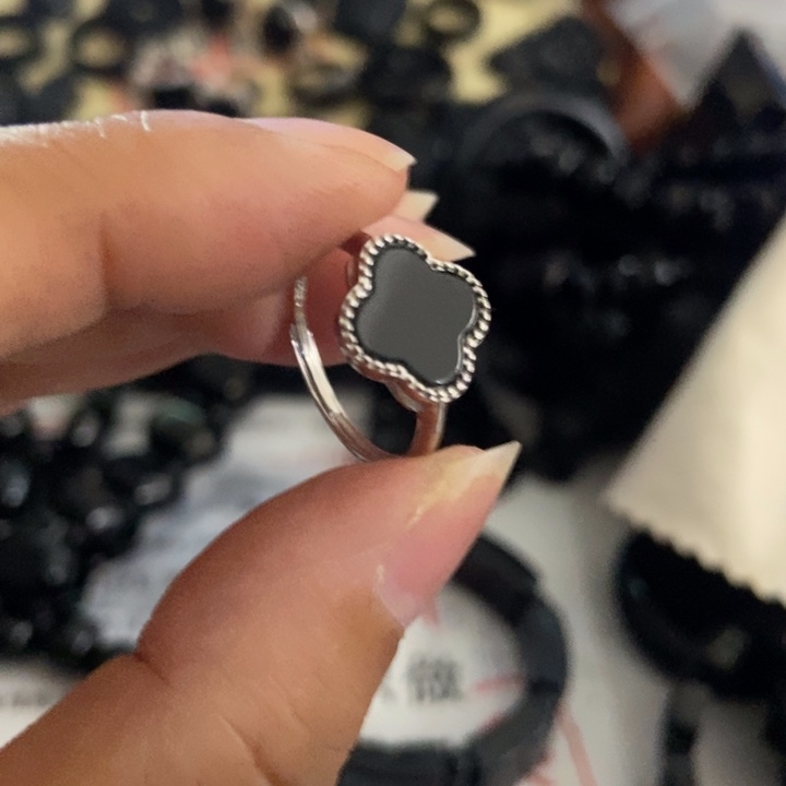 翡翠银S925镶嵌戒指墨翠