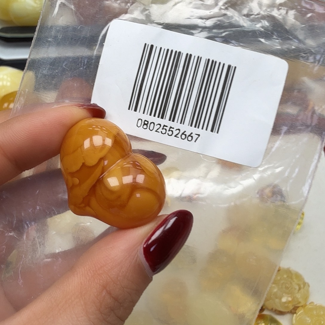 琥珀未镶嵌裸石你好