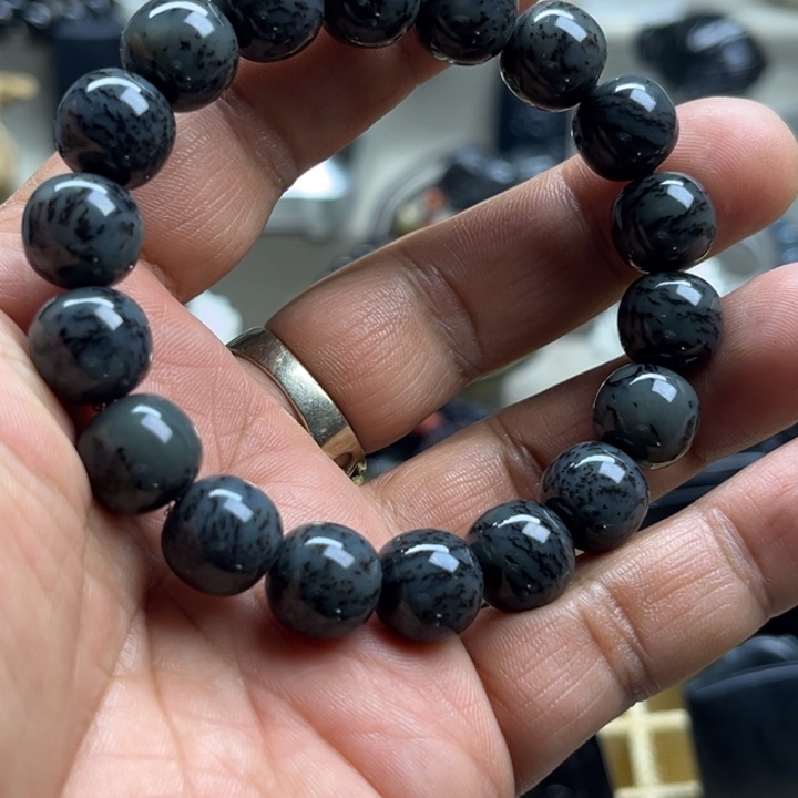 金***翅和田玉未镶嵌颈饰