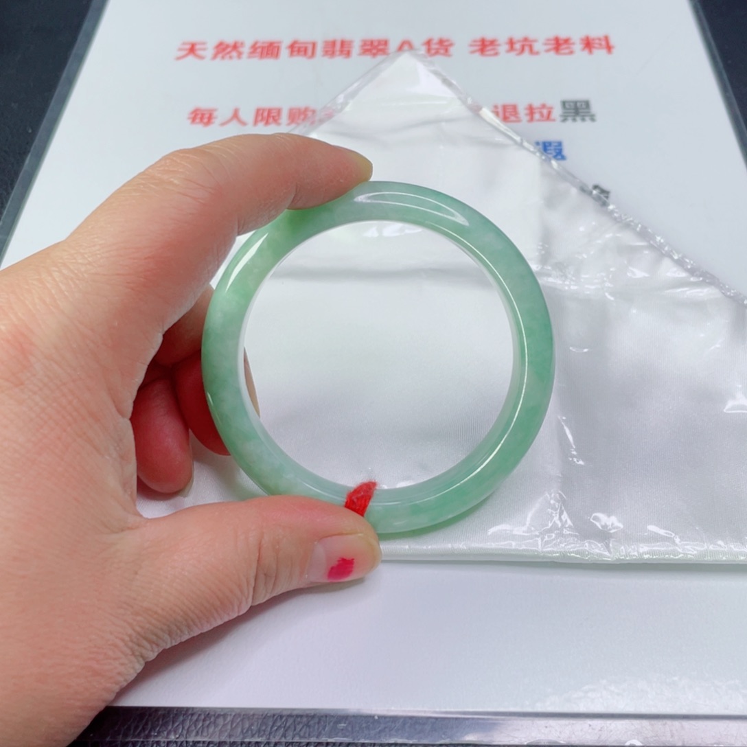 翡翠手镯未镶嵌)***ぃ
