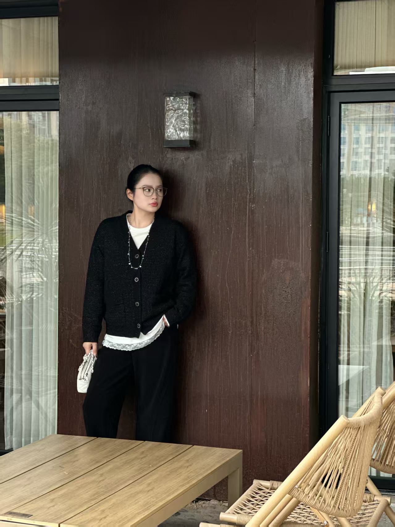 俪妍冬款绵羊毛针织衫