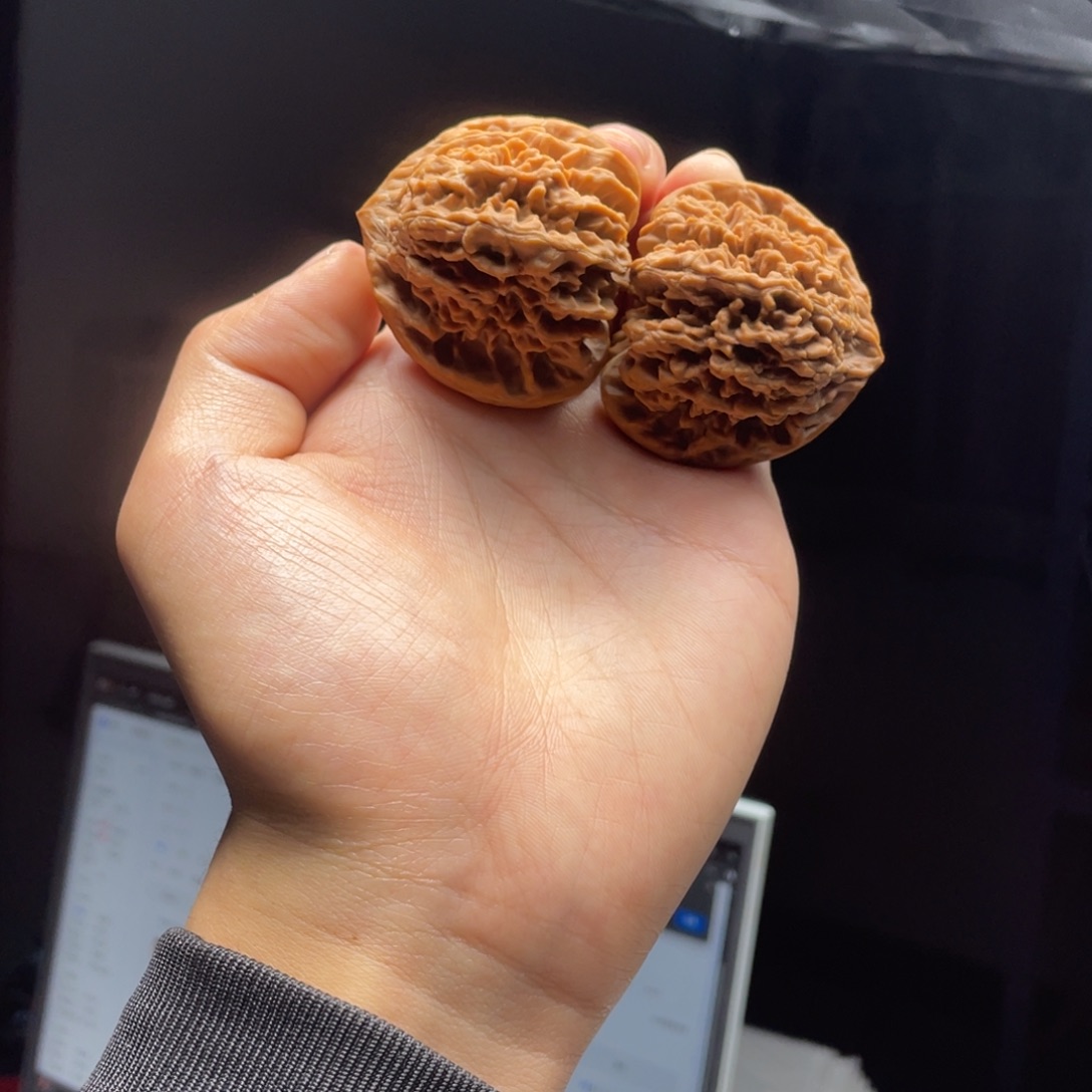 文玩核桃把件雲*满天星 310