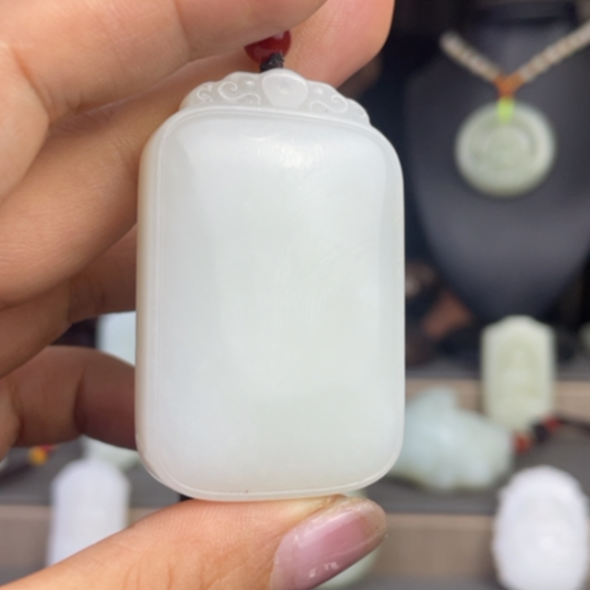 【闪购商品】和田玉未镶嵌颈饰