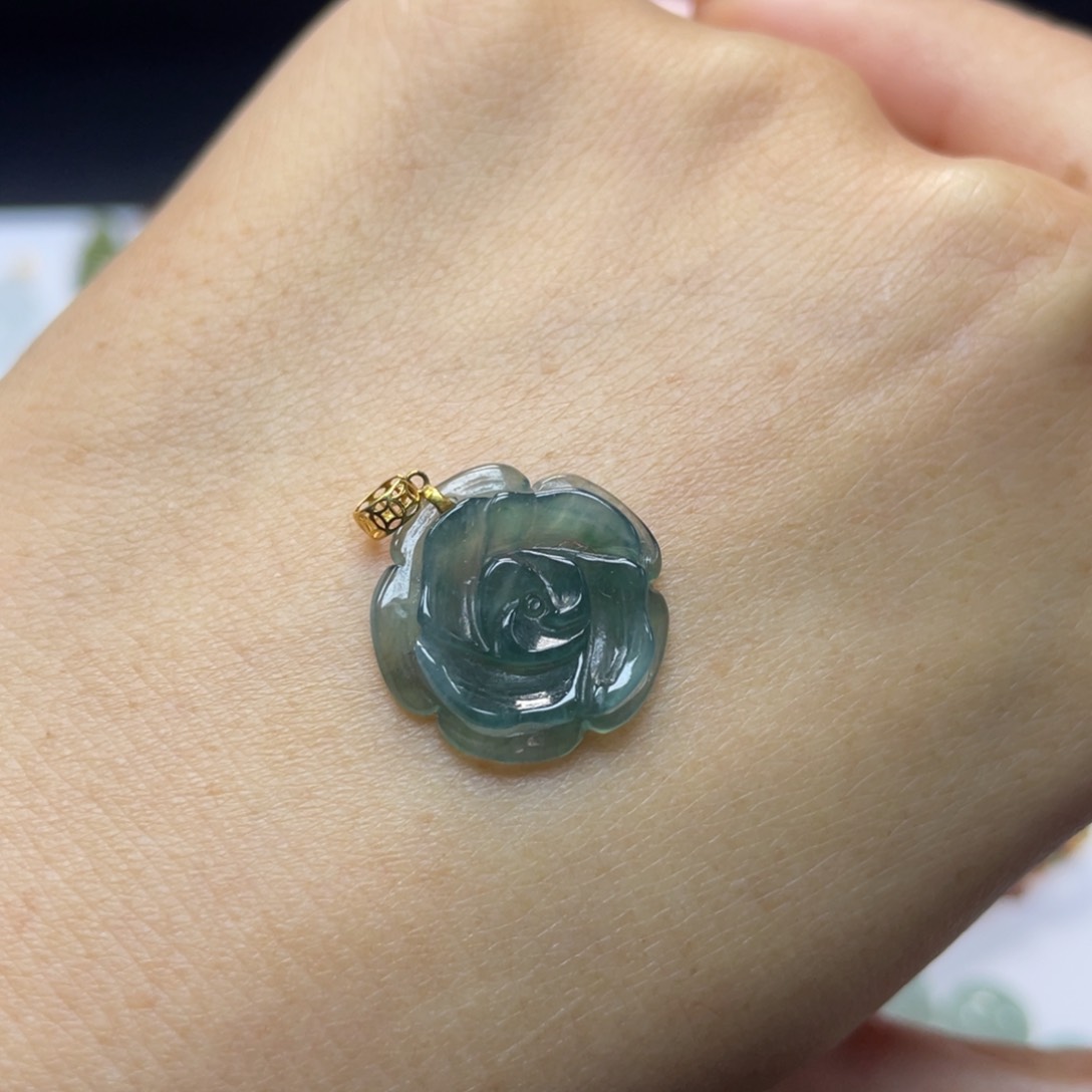 翡翠挂件18K金镶嵌芳**去6999999999