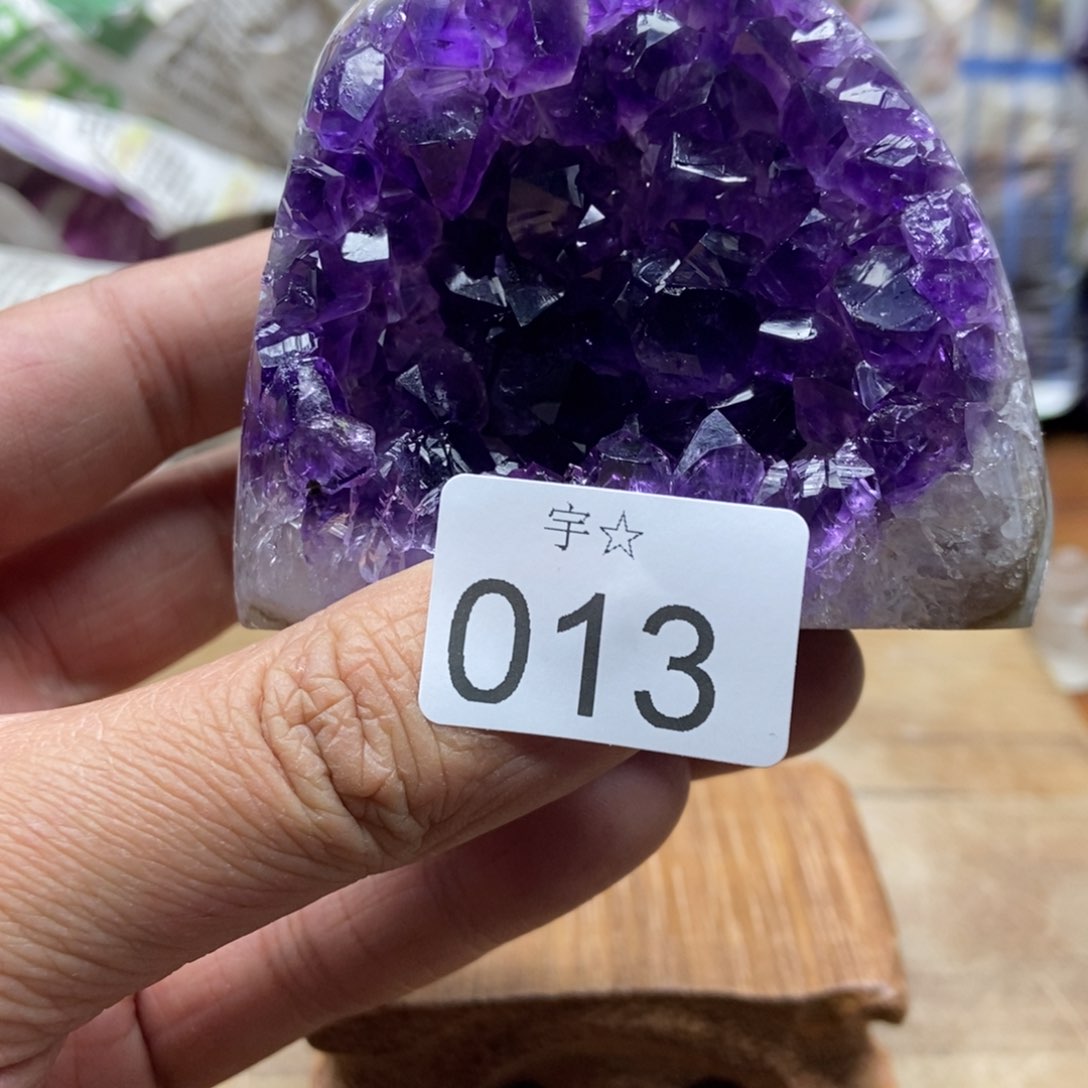 紫晶大型摆件（非配饰）未镶嵌