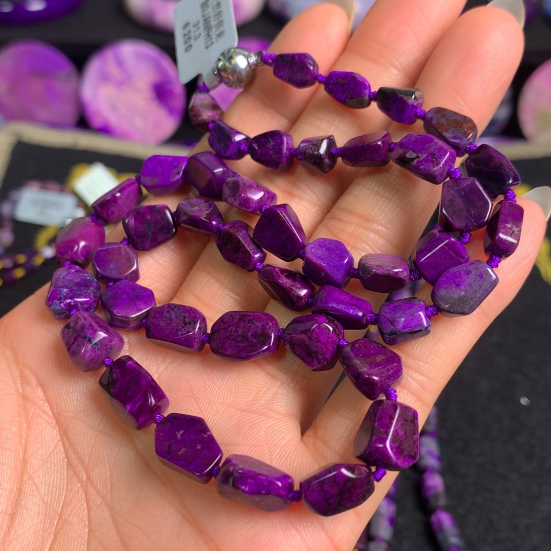 苏纪石（舒俱来）皇家紫项链未镶嵌静*