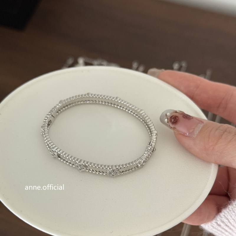 铜合金手镯 【S264】淡雅银色万花筒镶锆四叶草精细手镯