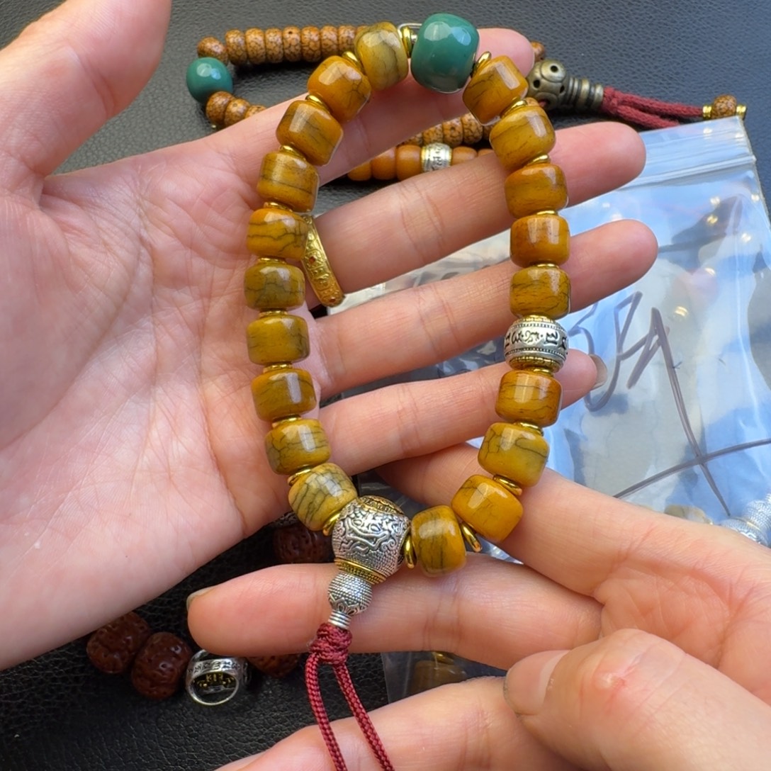 邵***泥塑手持手持手持