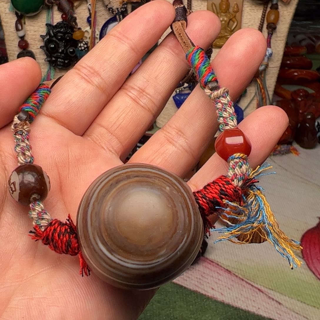 玛瑙/玉髓颈饰未镶嵌