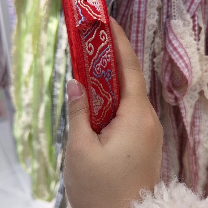 W****g服装辅料，不足码