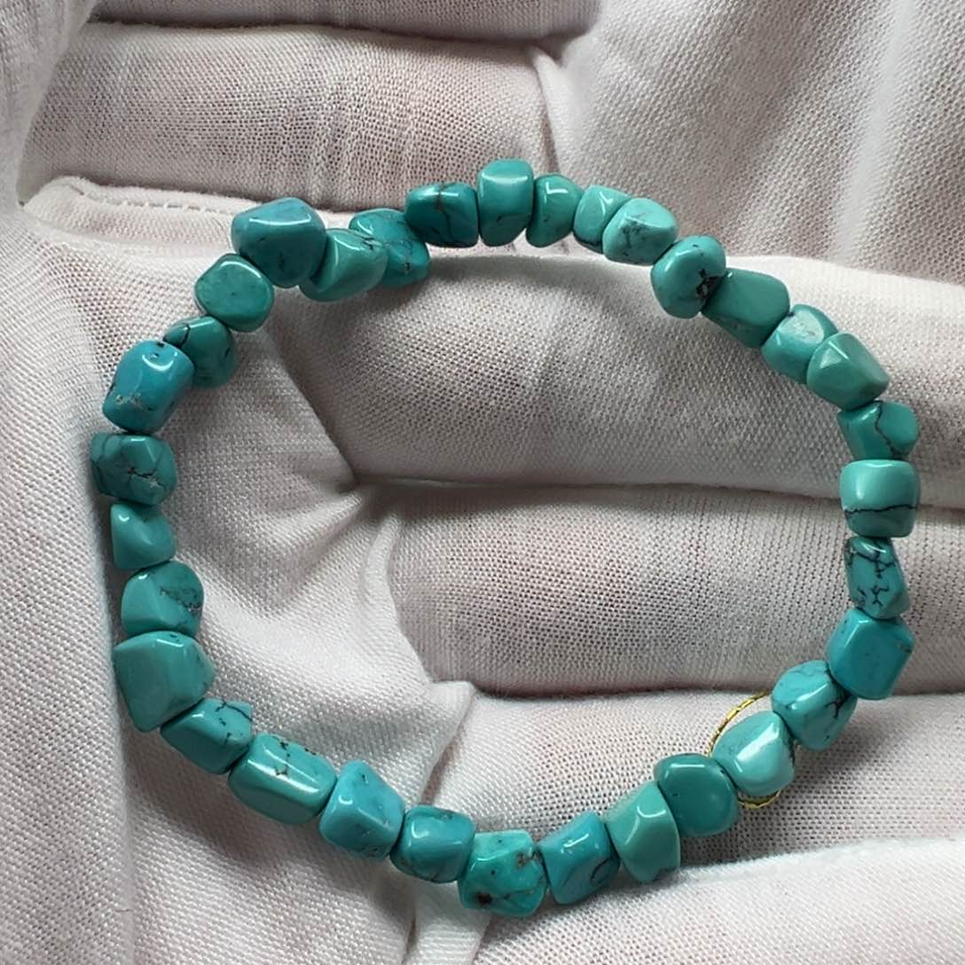 绿松石未镶嵌随形手串