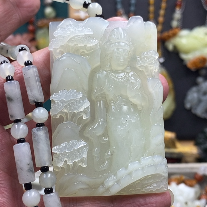 【闪购商品】蛇纹石玉吊坠未镶嵌