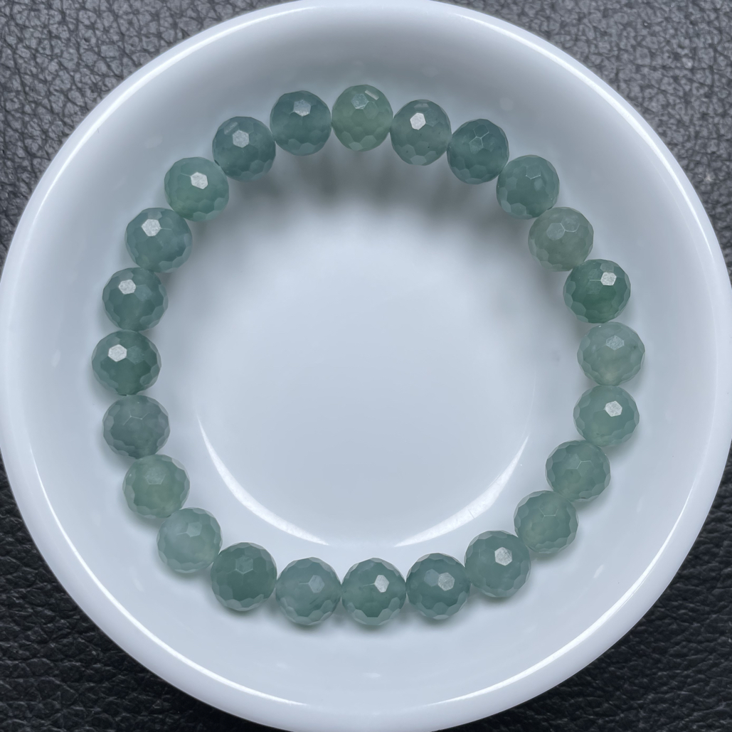 天然翡翠A货、危蓝水切割面珠，尺寸约8mm、一串24颗，99元