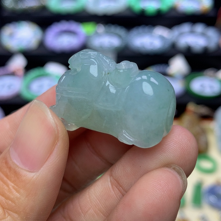 翡翠手链未镶嵌翡翠 