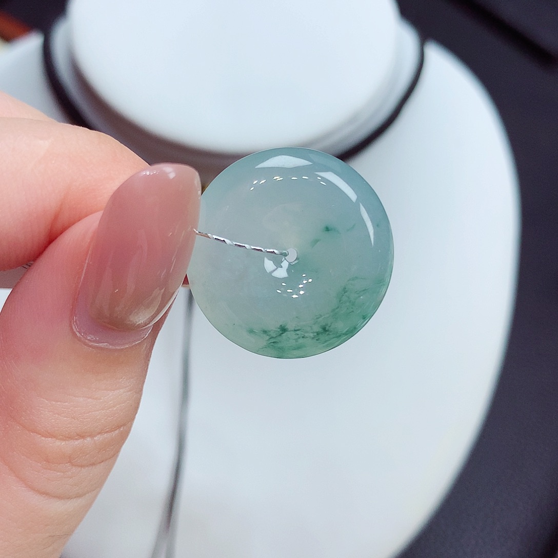 翡翠未镶嵌颈饰翡翠16，22.2/6.1