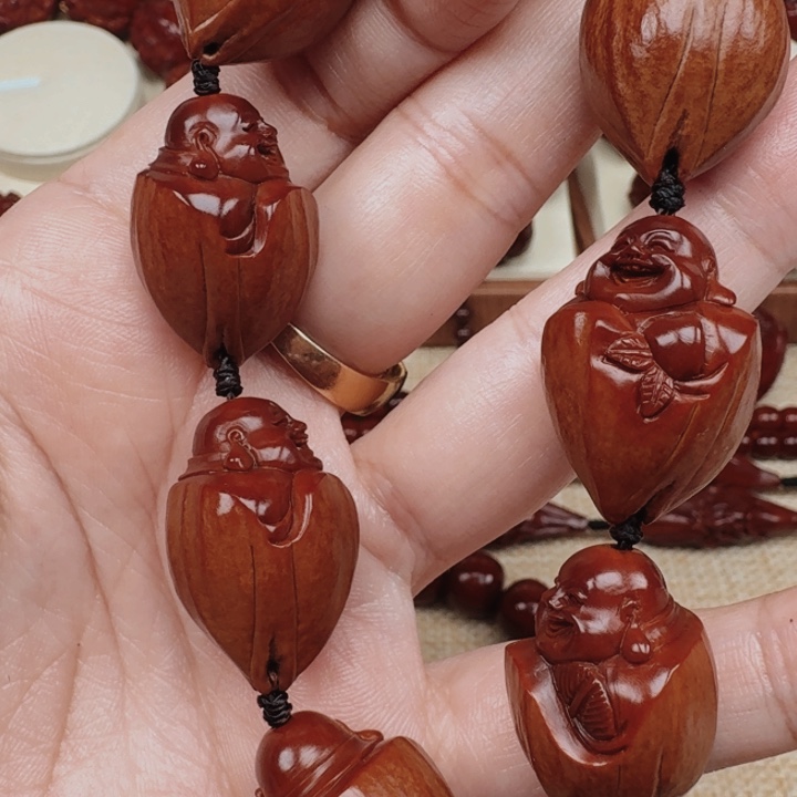 無**歡精品弥勒佛原皮橄榄核